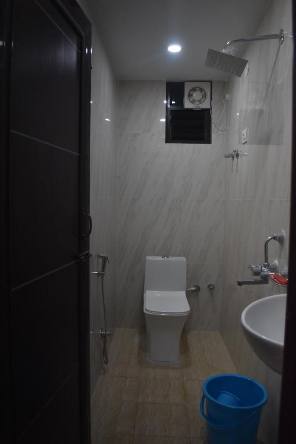 Hotel Lilac Doors Patna  Exterior photo